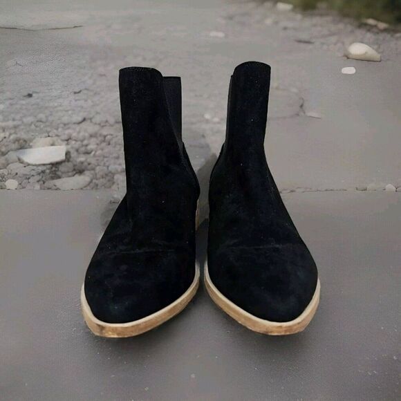 Vaneli Mariel Black Suede Ankle Boots  Women's Size 8.5 - Picture 2 of 8